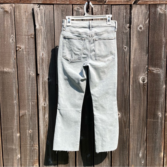 Banana Republic light wash cropped demi bootcut raw hem jean size 4 - Picture 10 of 16